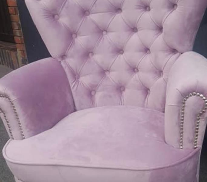 Cabecero tapizado en terciopelo rosa